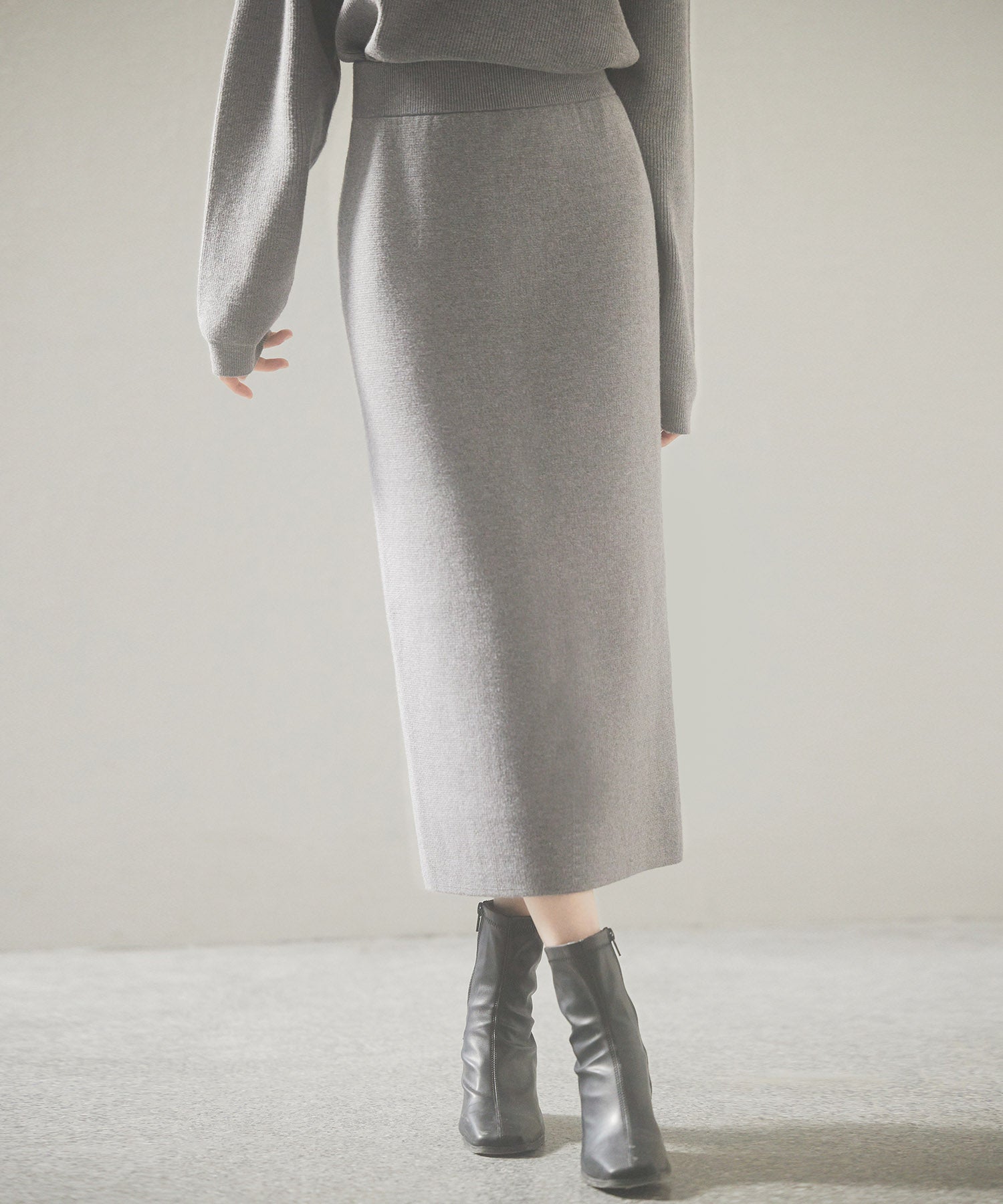予約販売12月中旬発送 裏起毛タイトニットスカートsdp8041 グレー