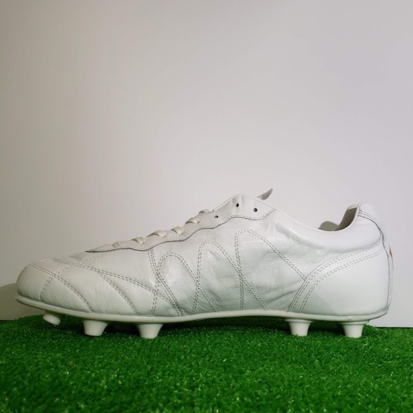 adler【アドラー】八咫蹴 YATAGARASHU ヤタガラシュウ, サッカー