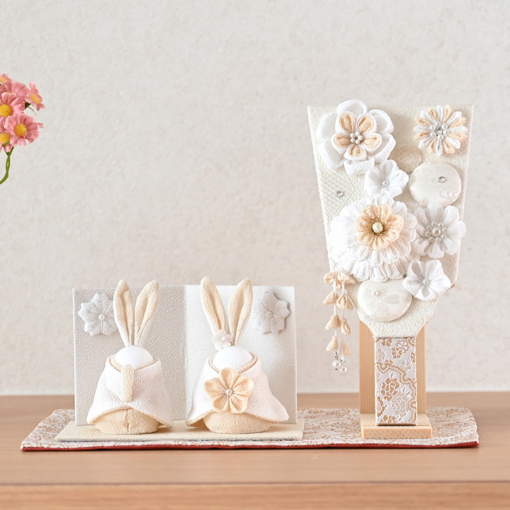 HAKI（ハキ）うさぎ雛と羽子板セット｜出産祝い・ベビー用品通販の