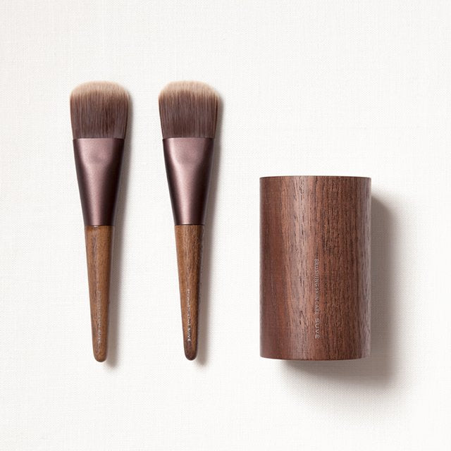 SUVÉ Naderu Brush & Stand – SHAQUDA