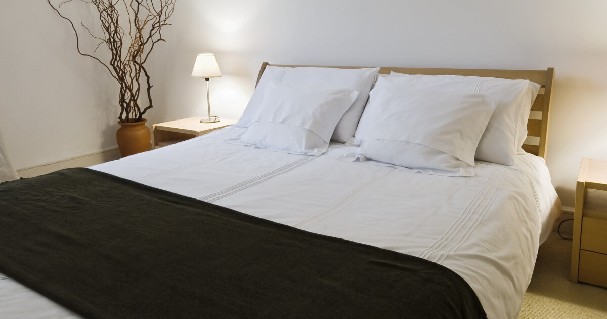 キングスダウン・レガリアのベッドマットレス、クイーンロングサイズ