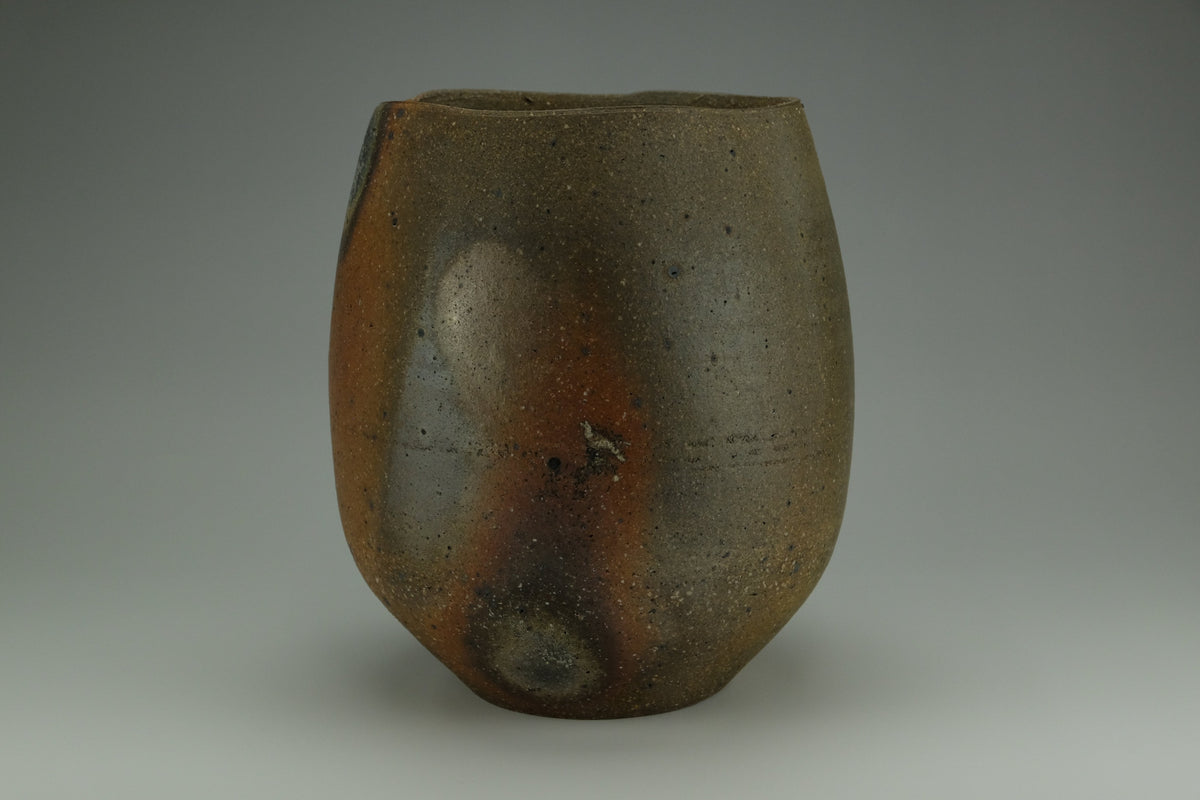 焼締花器（桐箱入） – 常滑焼 Official Online Store