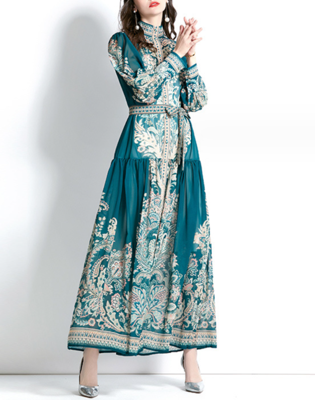 送料無料】深みあるグリーンが上品な一枚｜ベリーダンス衣装やレッスン