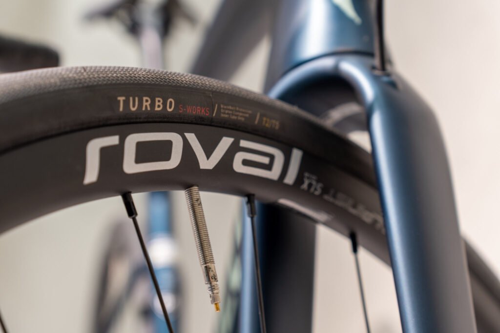 初めてのホイールアップグレードに最適 軽量アルミホイール Roval