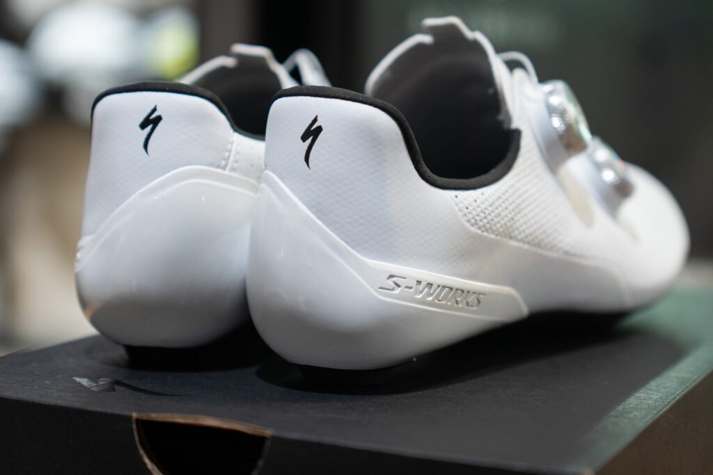 S-Works Torch ワイドサイズにホワイトが登場！ | スペシャライズド