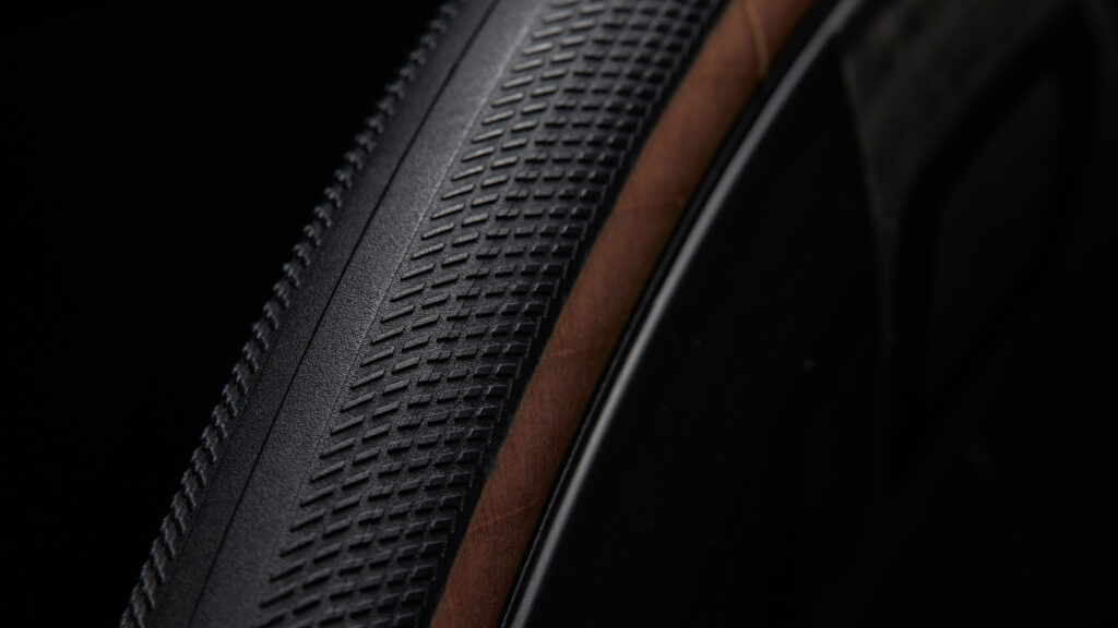 S-Works Turboタイヤのラインナップが一新！｜Specialized Store