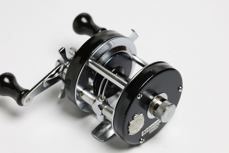 アブガルシア アンバサダー 5500C 791004 ブラック 番手ステッカー付