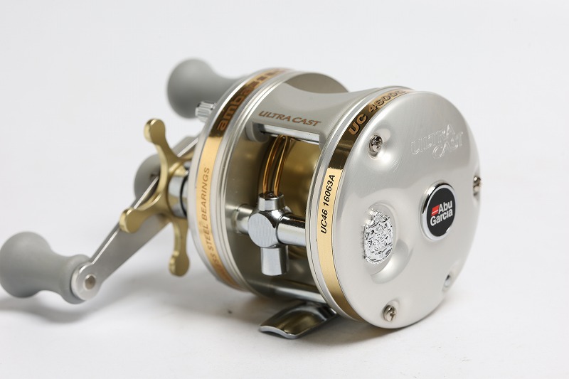 アブガルシア アンバサダー UC 4600C ウルトラキャスト 本体のみ