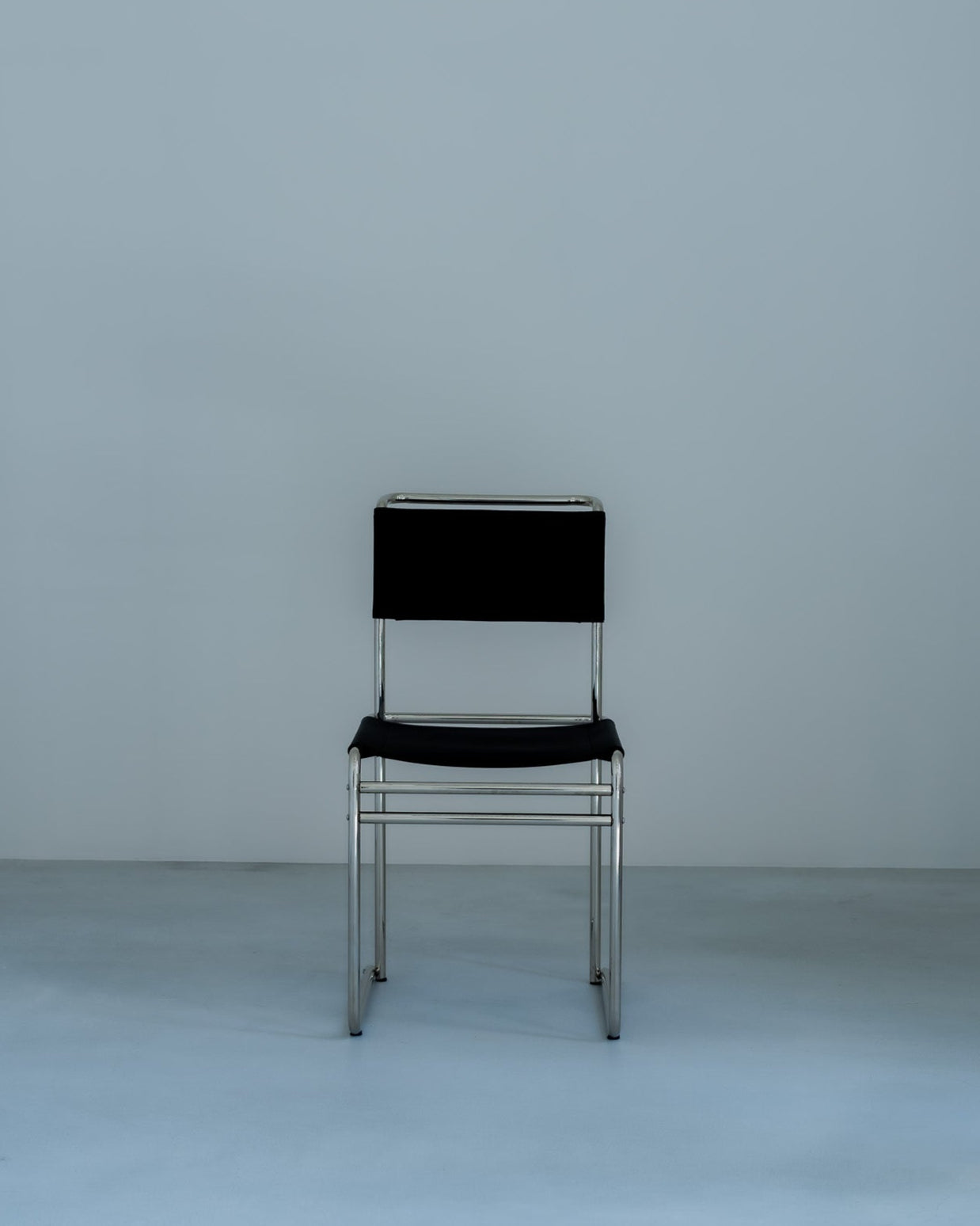 0002-TECTA B40 chair mid century – The essays