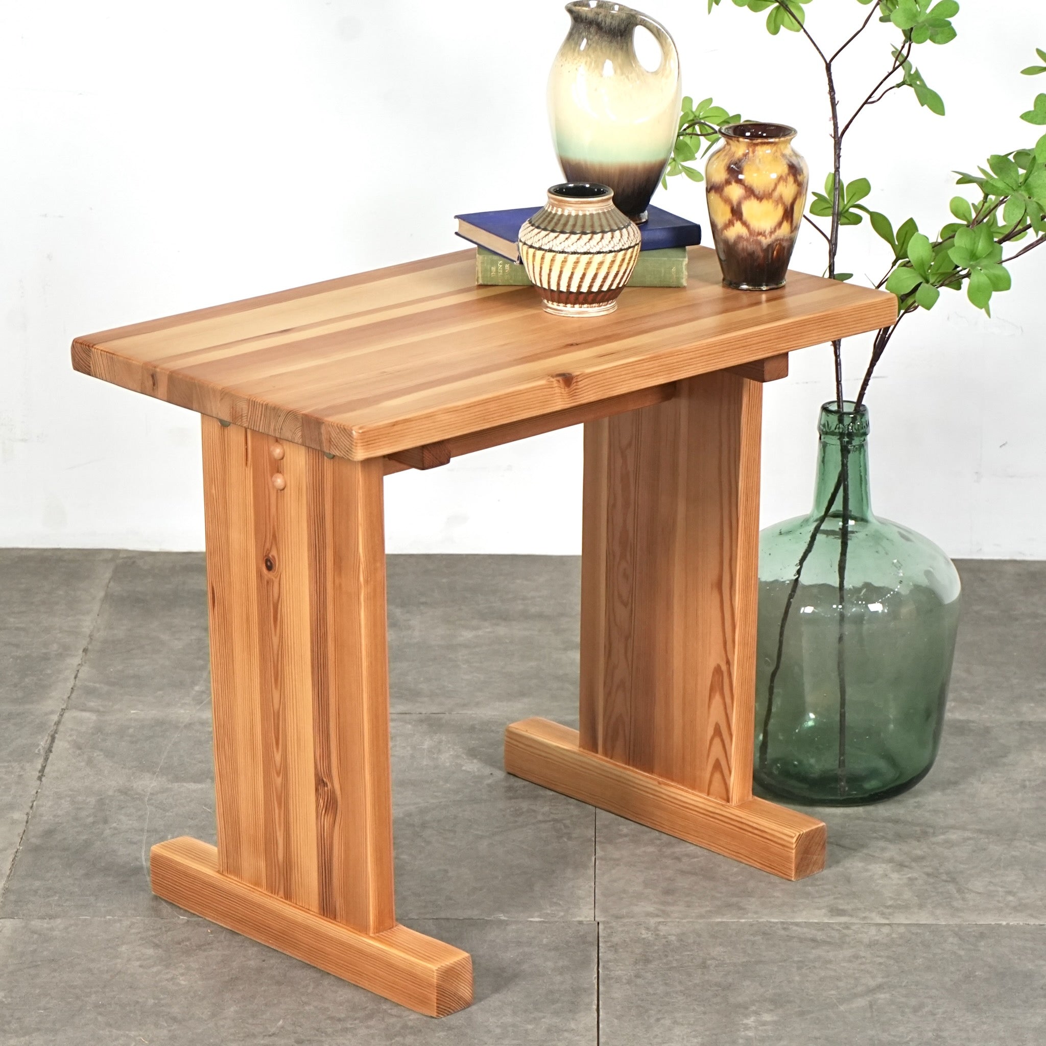 Victor ビクター ビンテージサイドテーブル 古家具 北欧テイスト