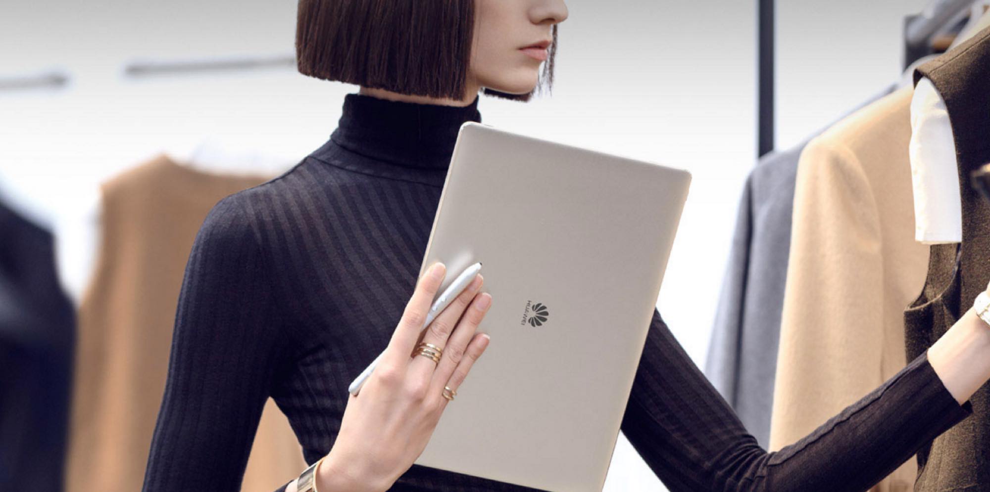 Huawei MateBook レビュー。Core M 搭載で軽くて薄い！でもキーボード