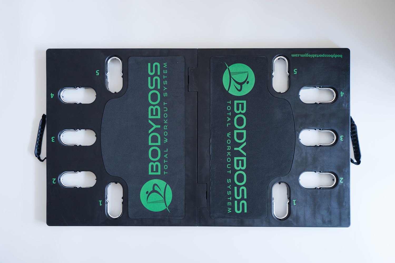 身体を鍛えて夏を迎えにいこう。元器械体操部が持ち運べるジム