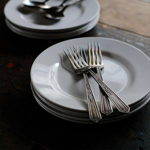 TNT IRONSTONE 中皿 φ20.5cm – zakka store towi