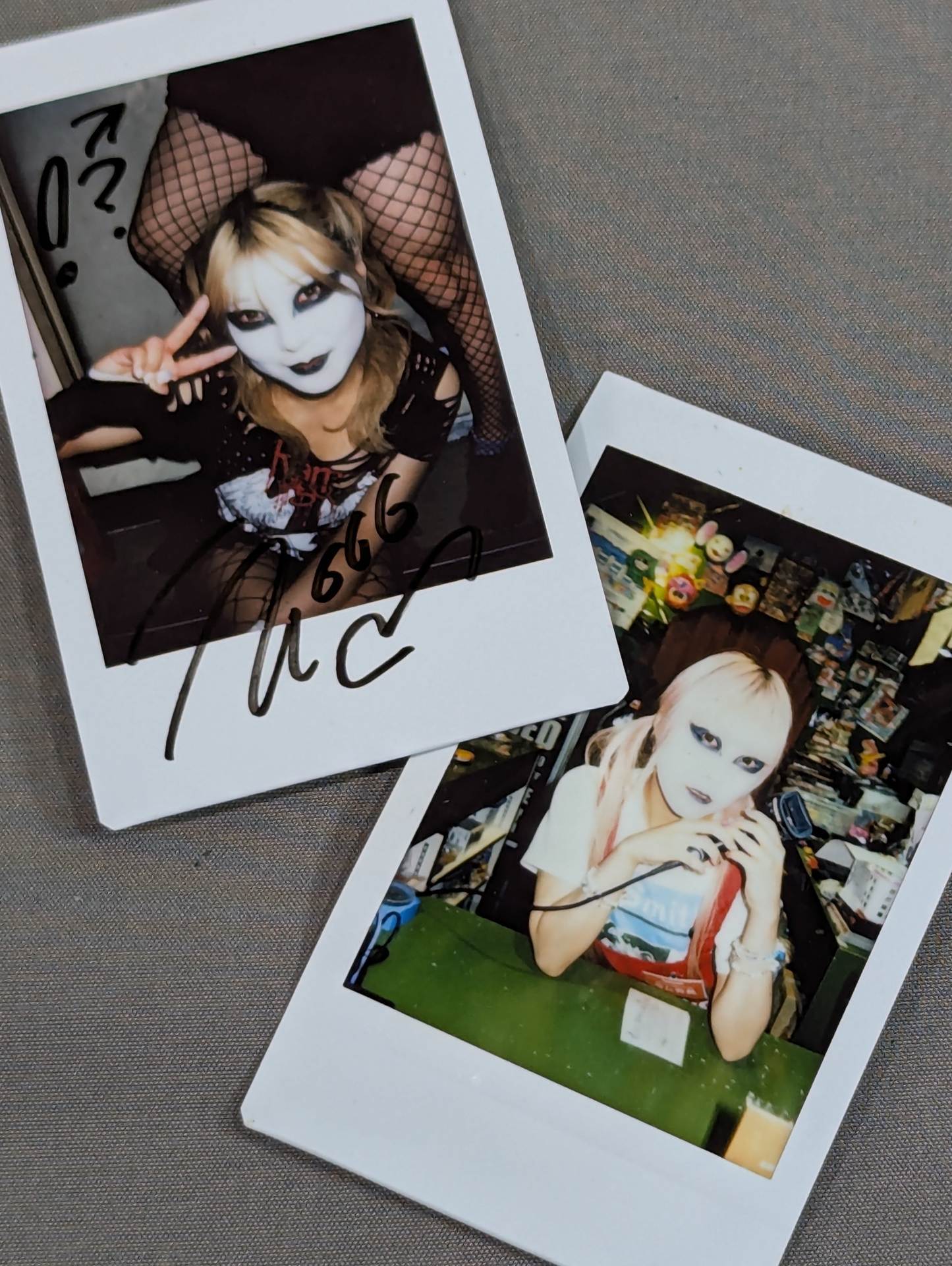 直筆サイン入り ／Le Velvets スペシャルフォトブック 直筆サイン入り