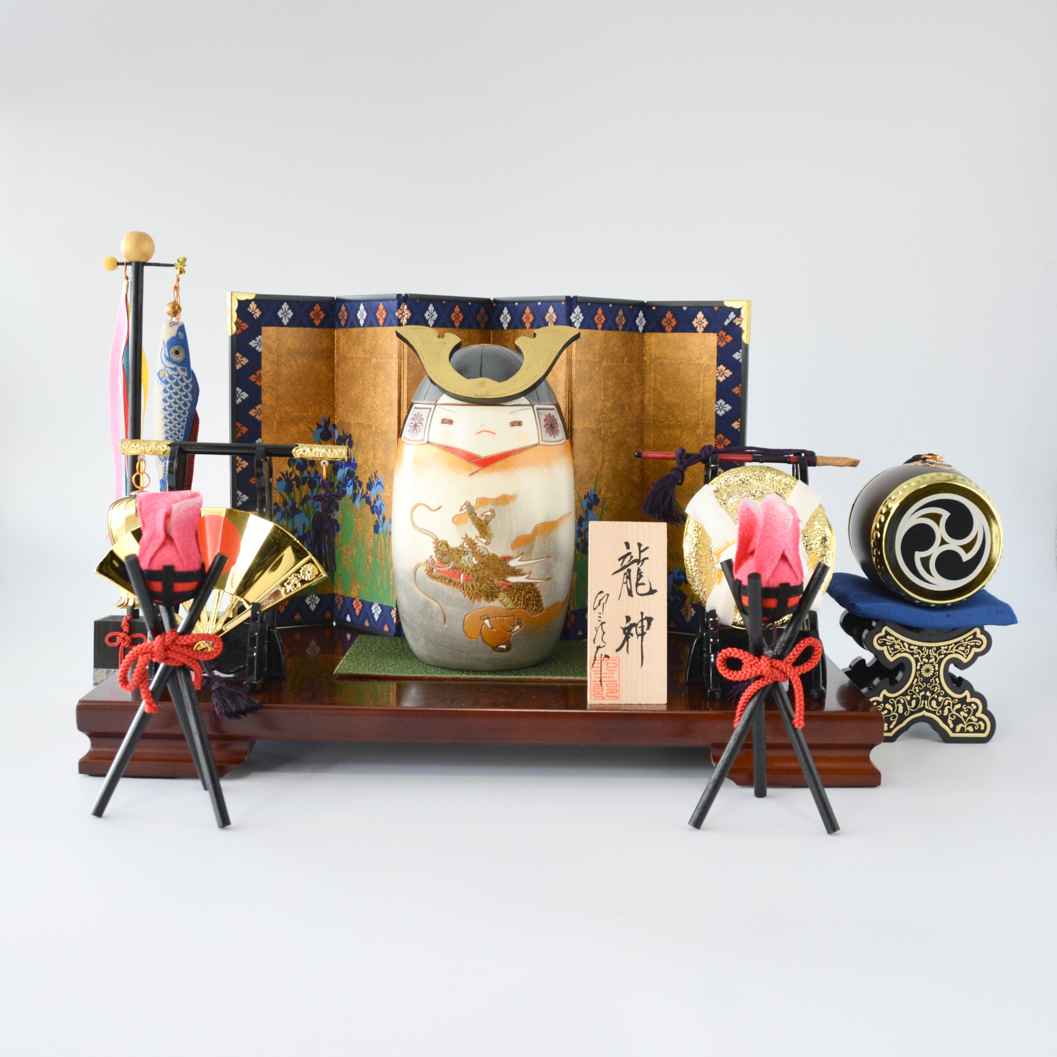 五月人形こけし 龍神 足付き台フルセット｜卯三郎こけし公式オンライン