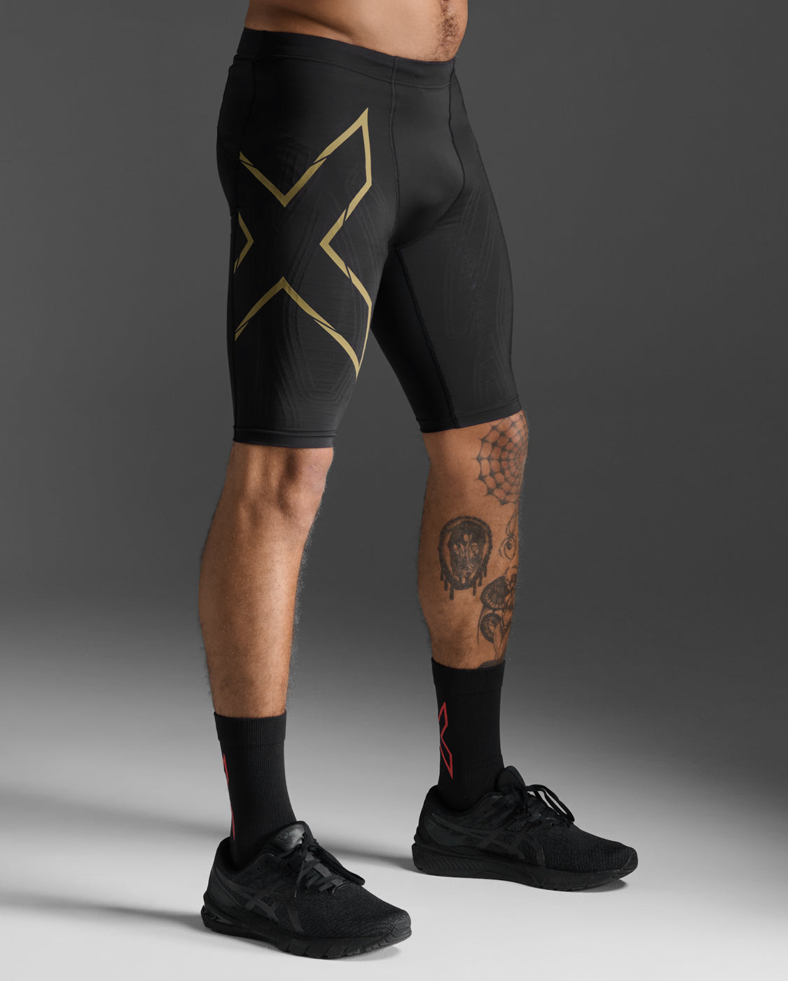 Men's Compression Shorts | Light Speed | Black/Gold – 2XU US