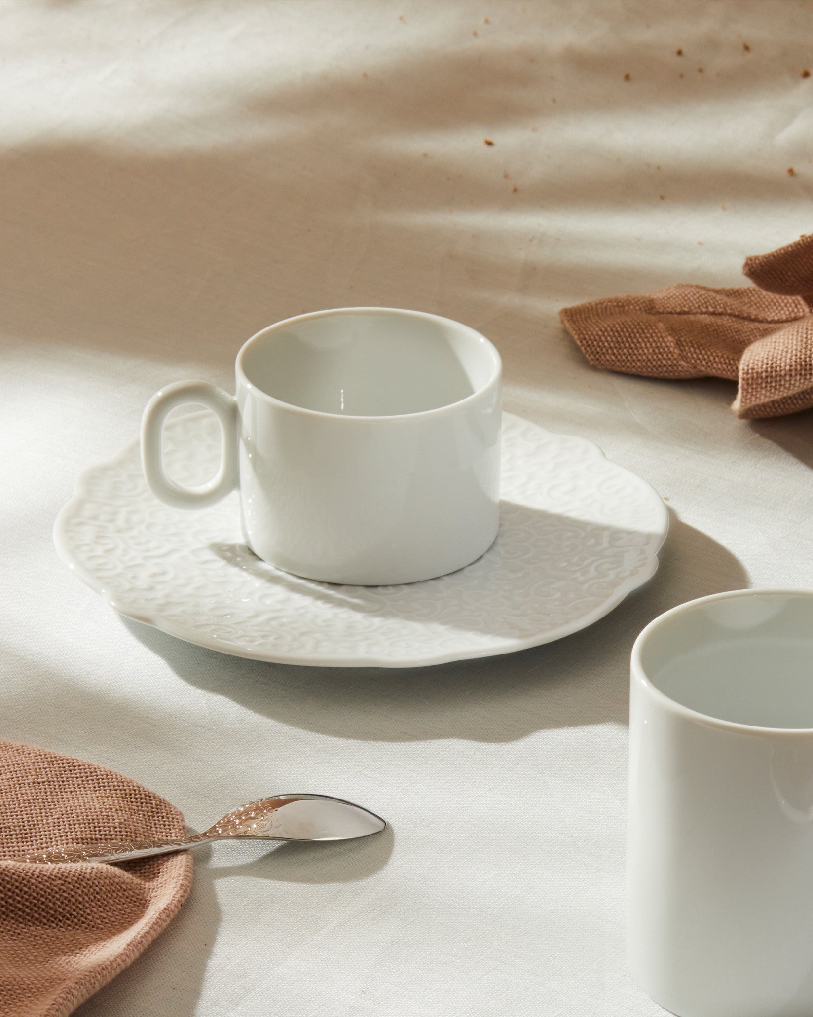 Dressed: Saucer for mocha cup 4 pieces By Marcel Wanders | Alessi
