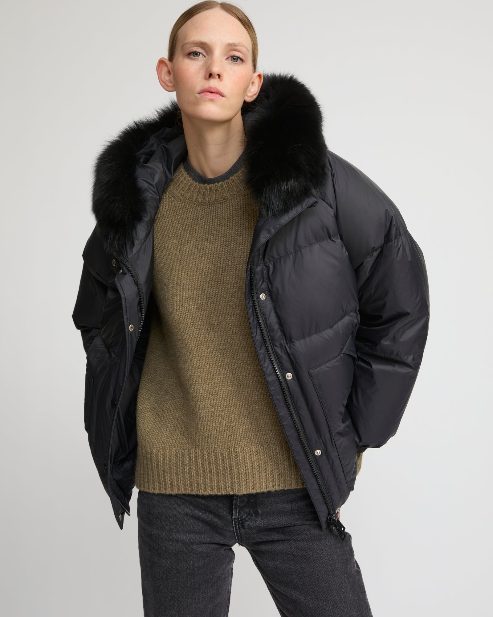 Short down jacket with fox fur trim - black - Winter sale – Yves