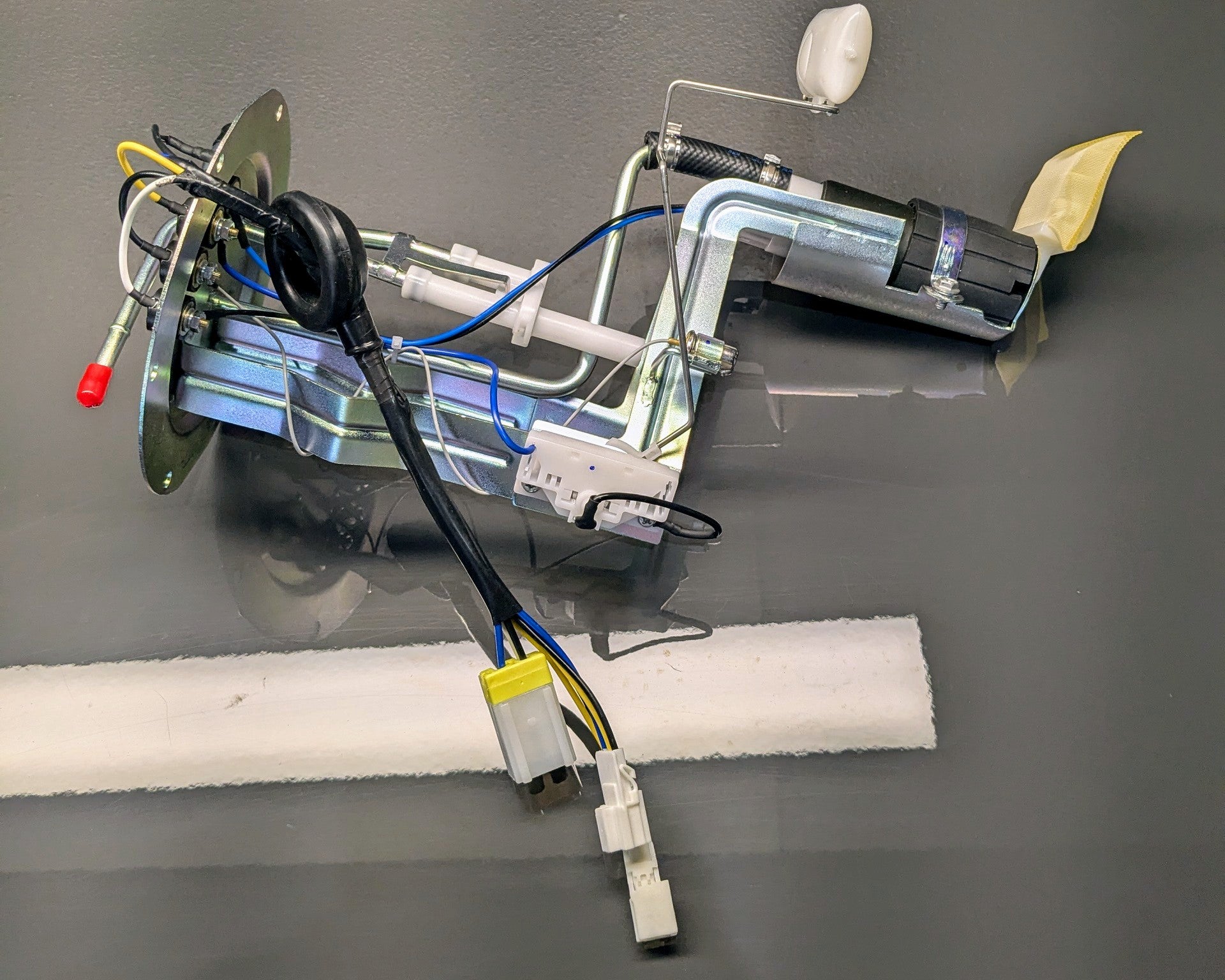 Reproduction of Fuel Pump Assembly for Nissan Z32 300ZX 2+0 Twin