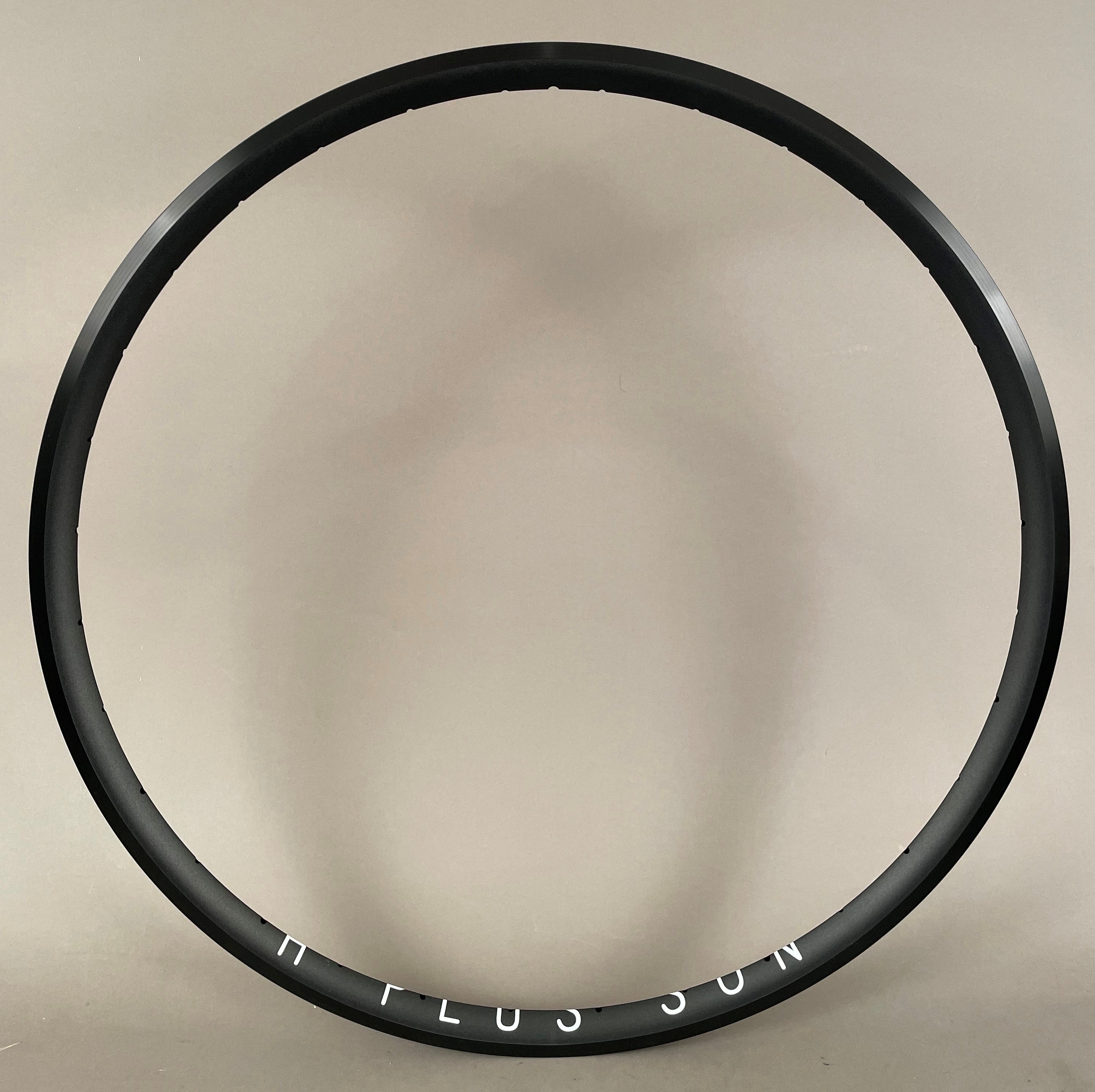 H Plus Son Archetype Black 32 Hole Rim-Each – Velo Mine