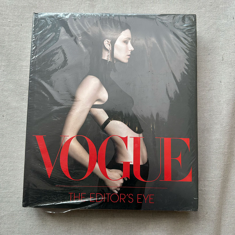 Vogue 'The Editors Eye' Hardcover Book – Victoria Vintage