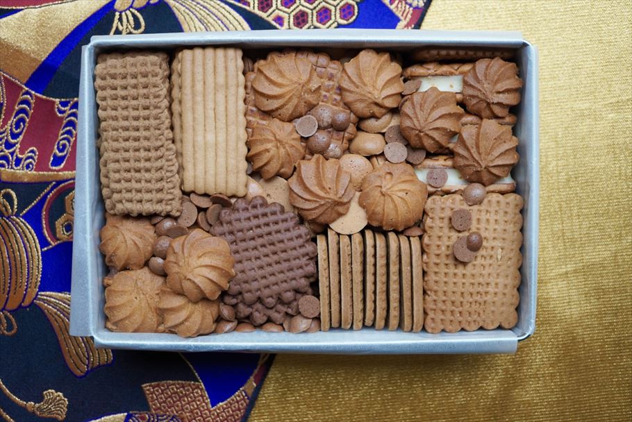 村上開新堂」（京都）5か月待ちのクッキー缶の正体とは 【入手困難