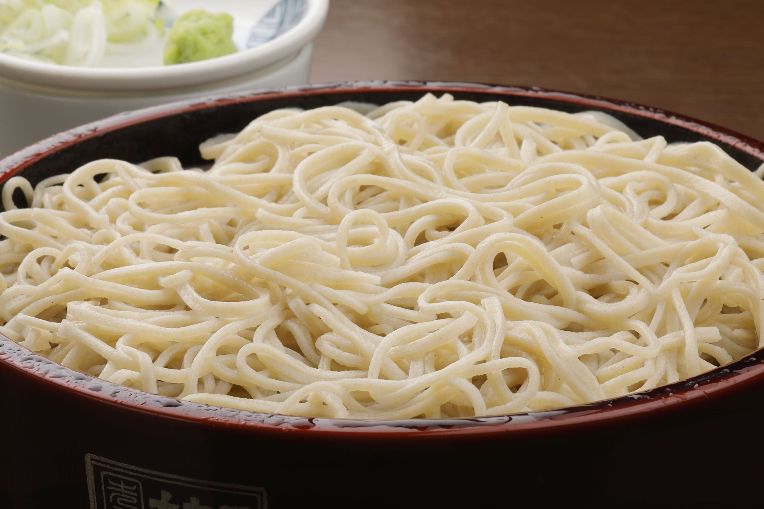 せいろそばの「せいろ」とはどんな意味？ざるそばとの違いも解説