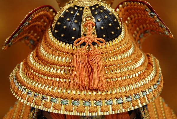 豊泉作 参分の壱（13号） 緋縅 鎧飾｜五月人形・雛人形なら人形の和光