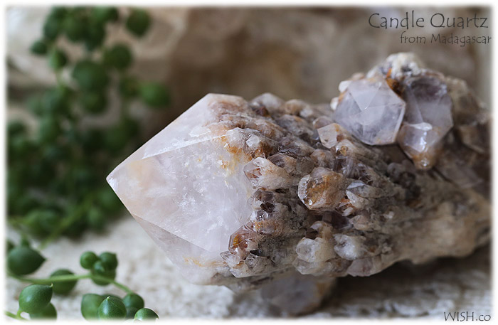 マダガスカル産キャンドルクォーツ 天然石 ヒーリングストーンの