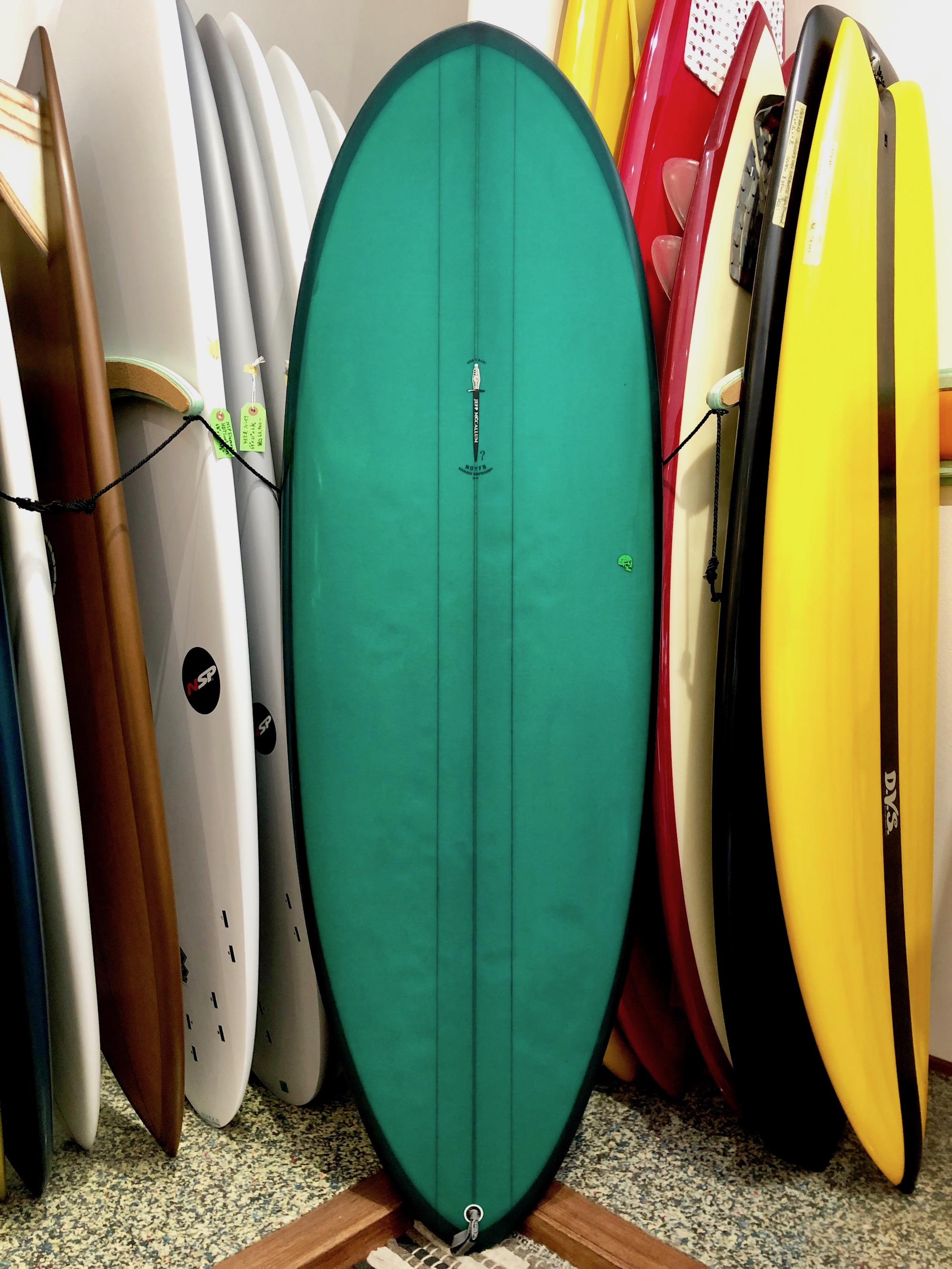 USED BOARDS （Kook box Twin Pin McCallum Shape 5.8)|沖縄サーフィン