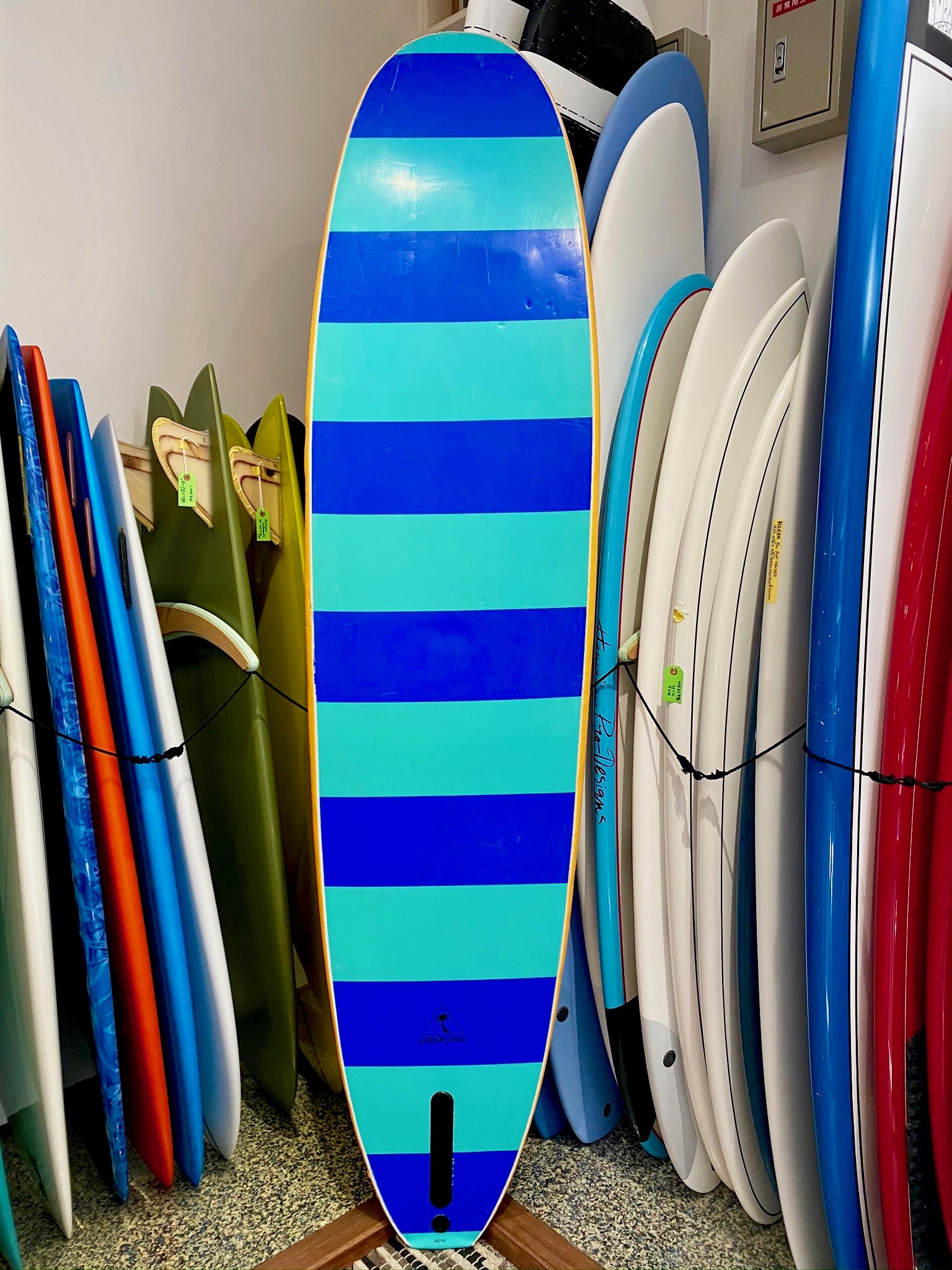 USED BOARDS (Odysea Plank Single 8.0)|沖縄サーフィンショップ「YES