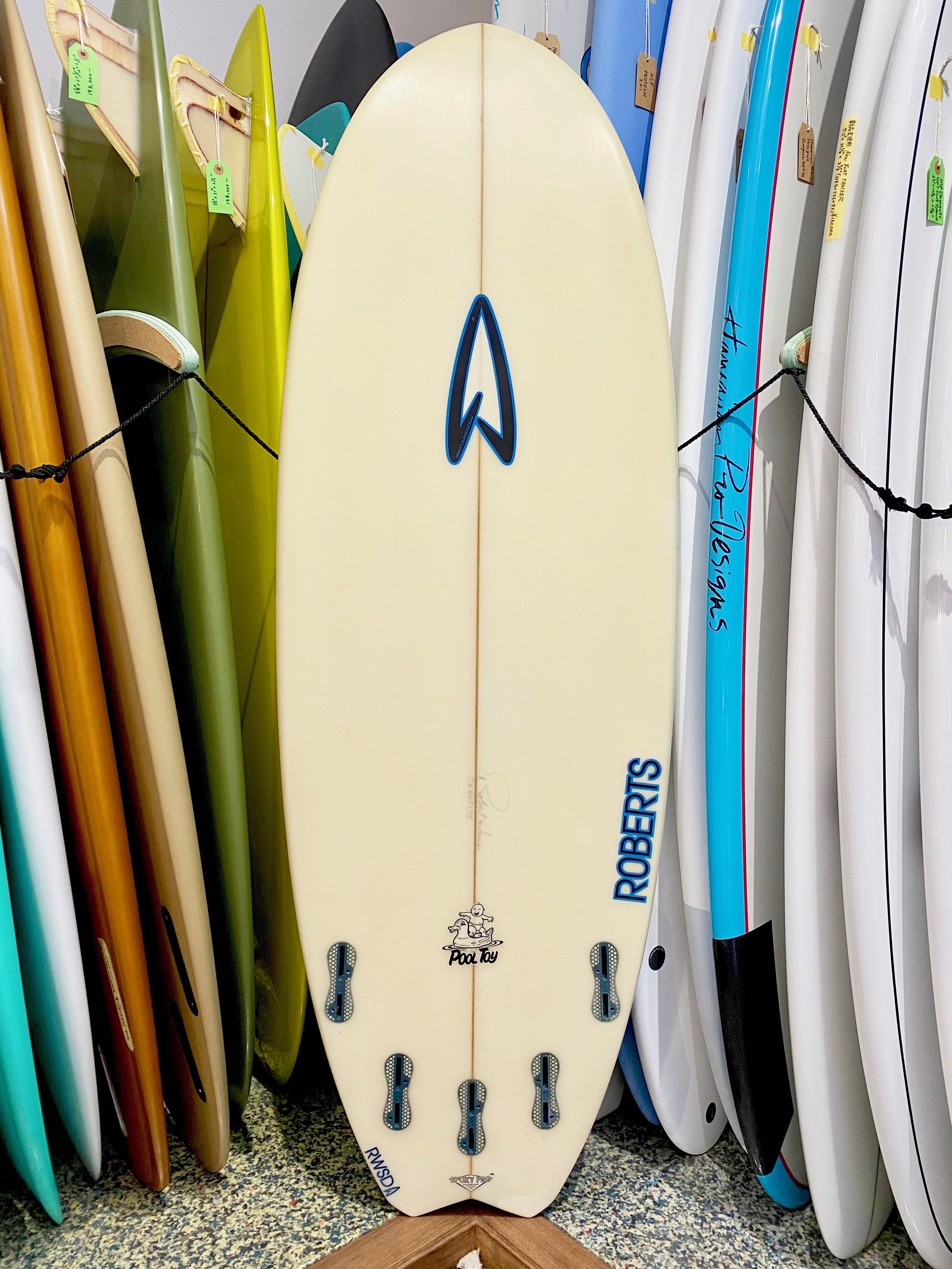 USED BOARDS(Roberts Pool Toy 5.4)|Okinawa surf shop YES SURF