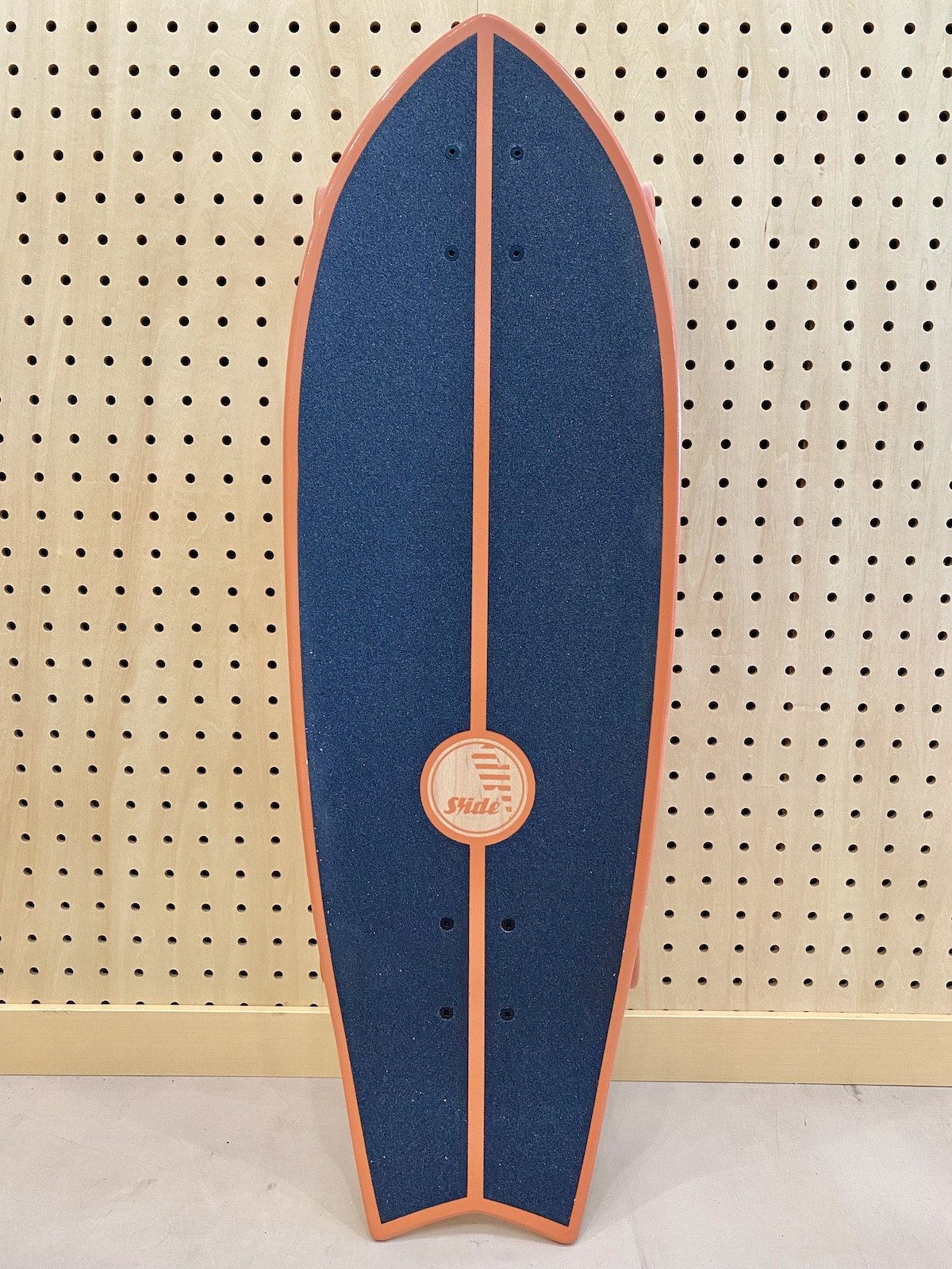 SLIDE SURF SKATE FISH 3/4 PATCH 32inch |沖縄サーフィンショップ