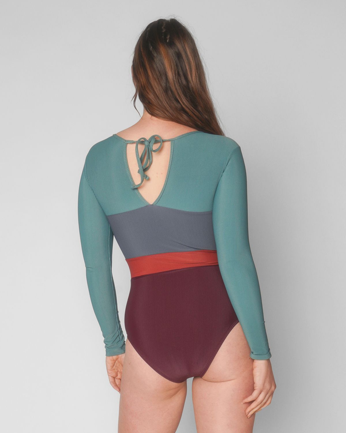 Seea Hermosa One Piece Mulberry|沖縄サーフィンショップ「YES SURF」