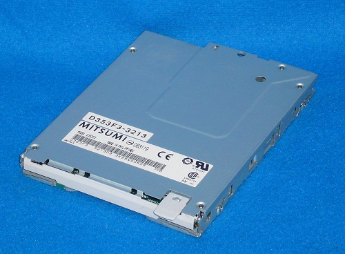 第三研究所 所内売店 (増設ドライブ フロア)