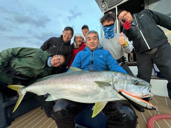 カーペンター メモリアル フィッシュ