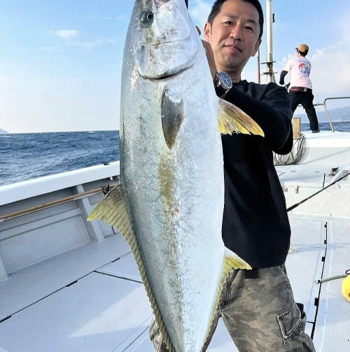 カーペンター メモリアル フィッシュ