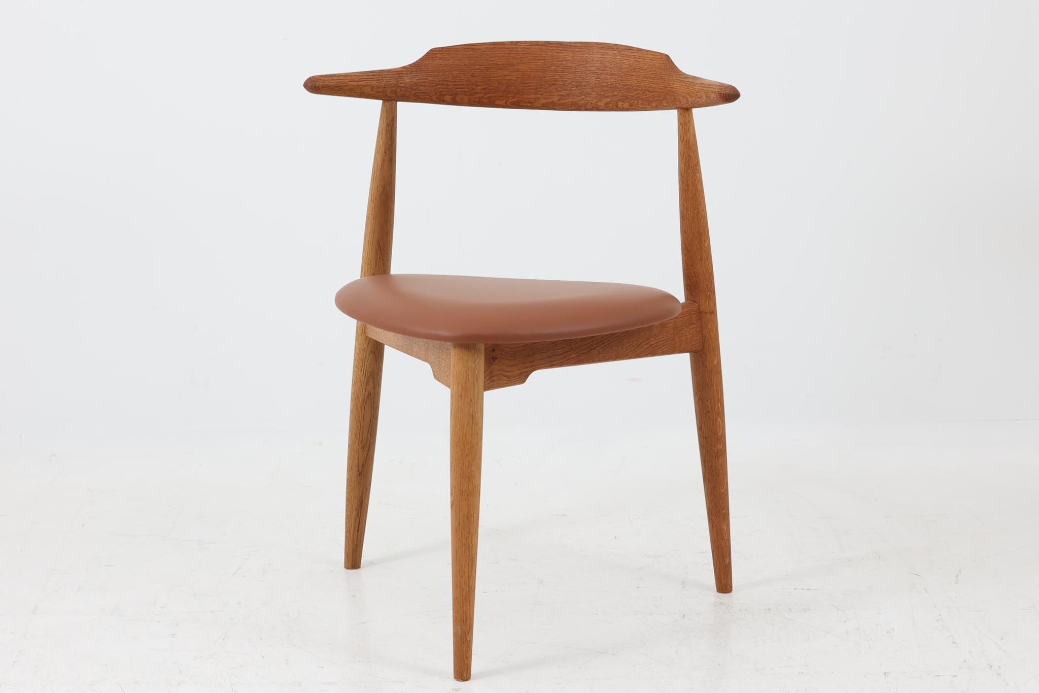 Fritz Hansen(フリッツ・ハンセン) ハートチェア FH4104 オーク材 Hans