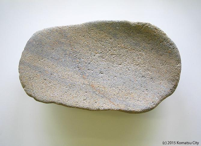 石皿・台石／小松市ホームページ