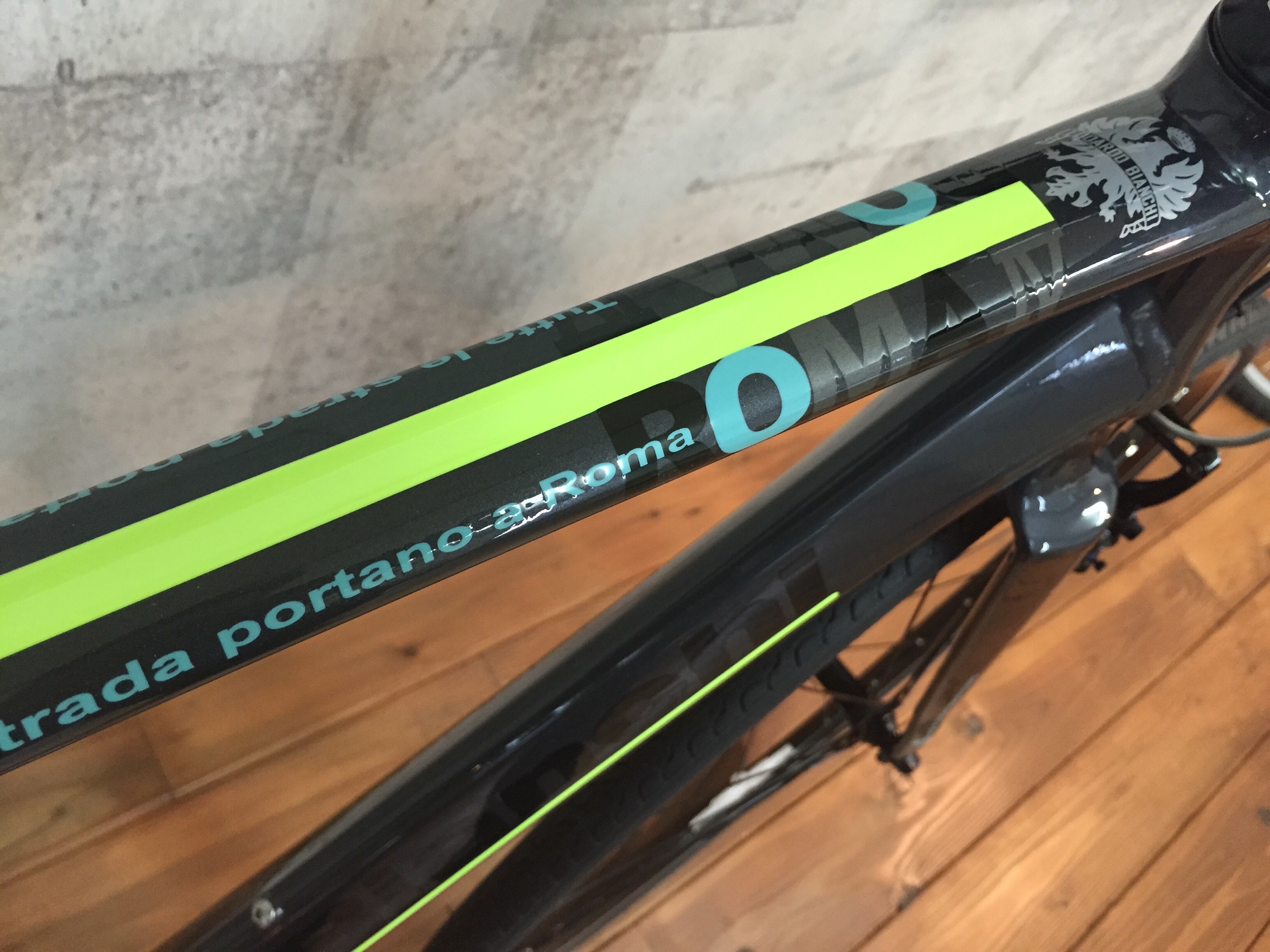 Bianchi ROMA4 2016.クロスバイク入荷 !! 注目のNeon-Rhine | Climb