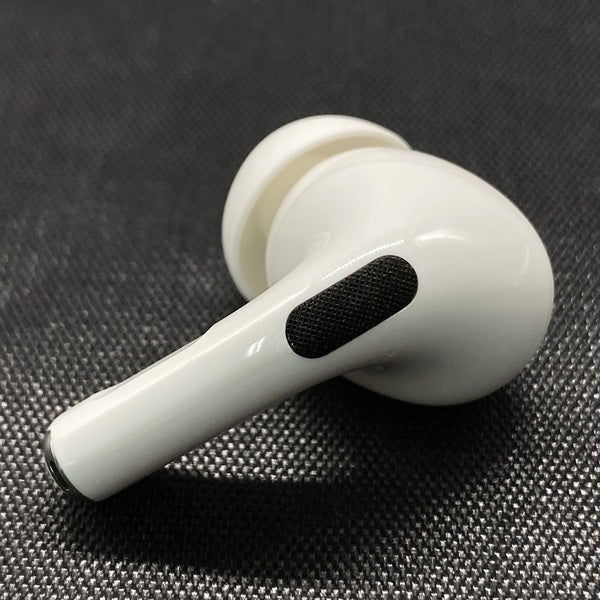 Apple 【中古】AirPods Pro（片耳）R側【秋葉原】 – e☆イヤホン