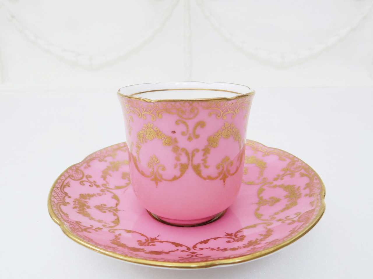 ロイヤルドルトン 金彩ガーランドカップ＆ソーサー（在庫3客/残り2客