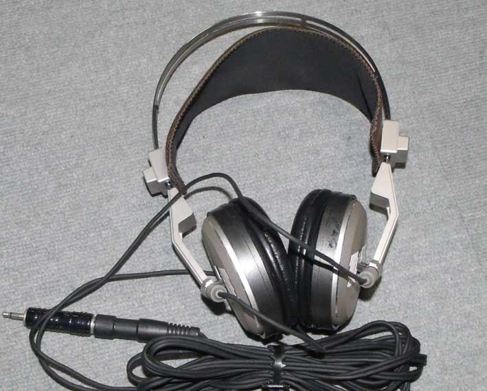 日立 Lo-D (HITACHI) HD-S9 ヘッドホン レトロ ビンテージ Lo-D