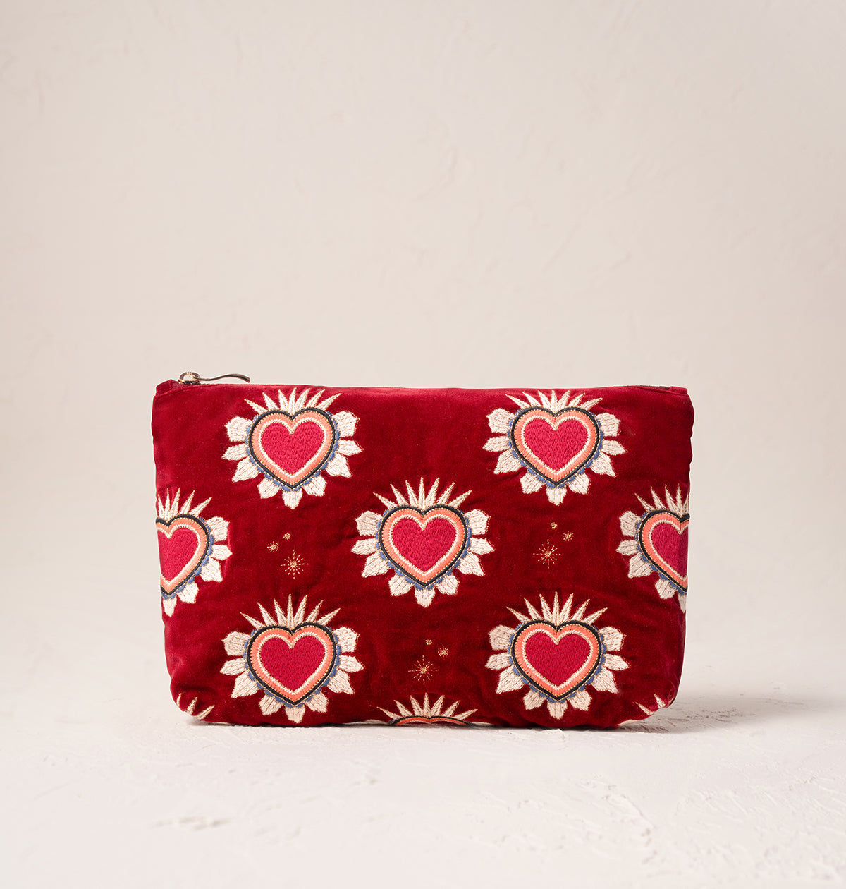 Enchanted Heart Scatter Everyday Pouch – Elizabeth Scarlett