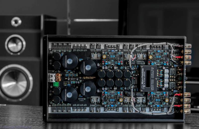 Z-Studio 4Ch Amplifier version 1.0（受注生産品） – E:S CORPORATION