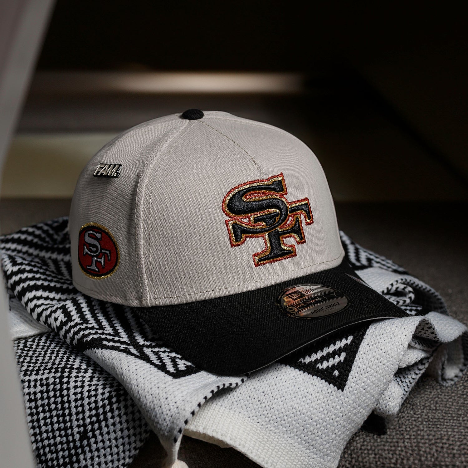 NEW ERA 9FORTY A-FRAME NFL SAN FRANCISCO 49ERS STONE / GRAY UV SNAPBAC