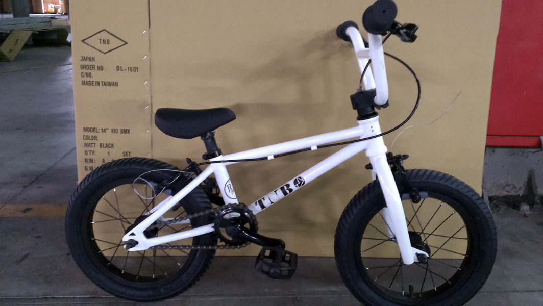 待望の14インチBMX【TNB PLUG14】ご予約開始いたします!!! - 自転車