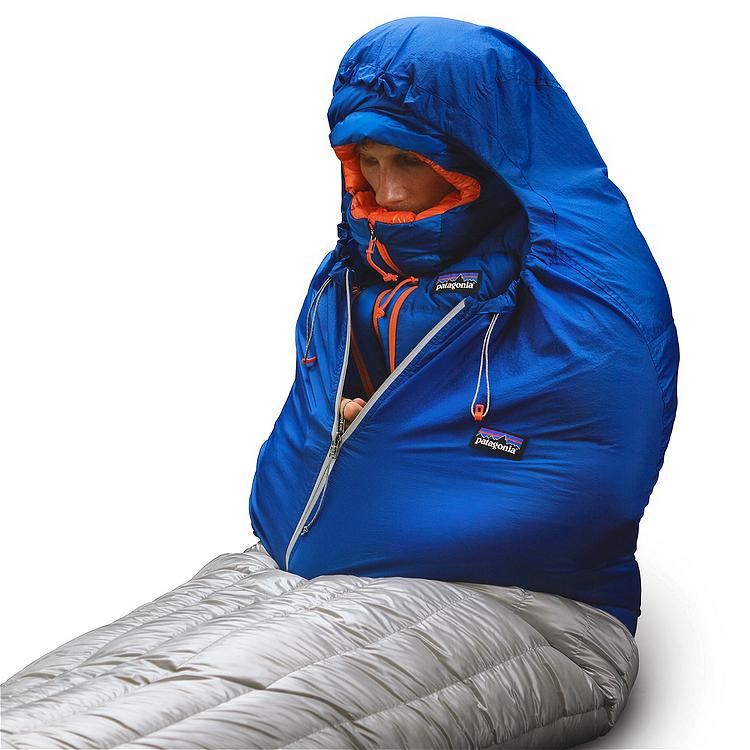 パタゴニアから初の寝袋が登場！『ハイブリッド・スリーピング・バッグ
