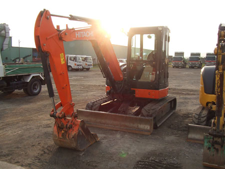 建設機械リース バックホー ZX40U-3