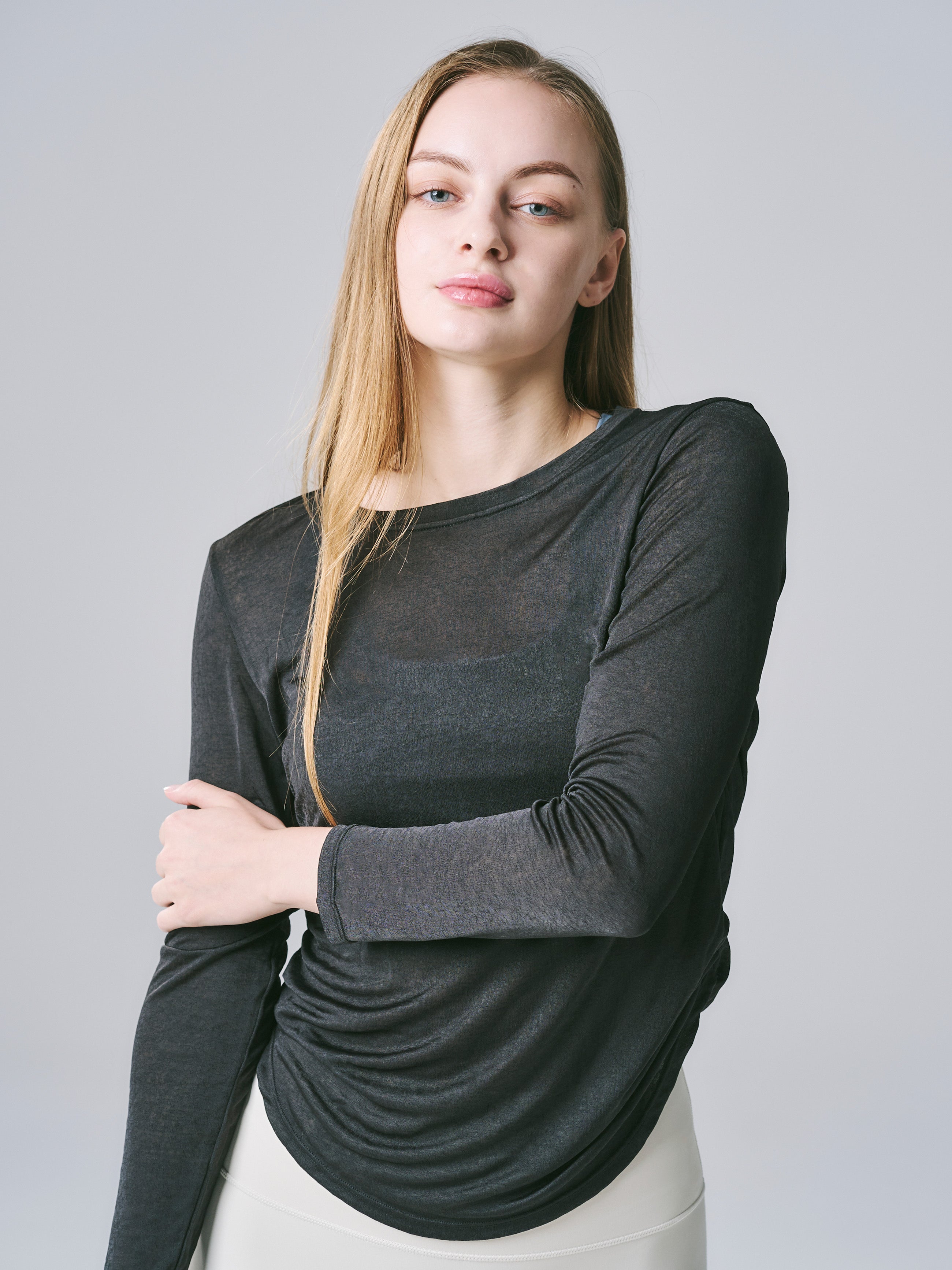 ジューン シアートップス ブラック めくれにくい ヨガトップス